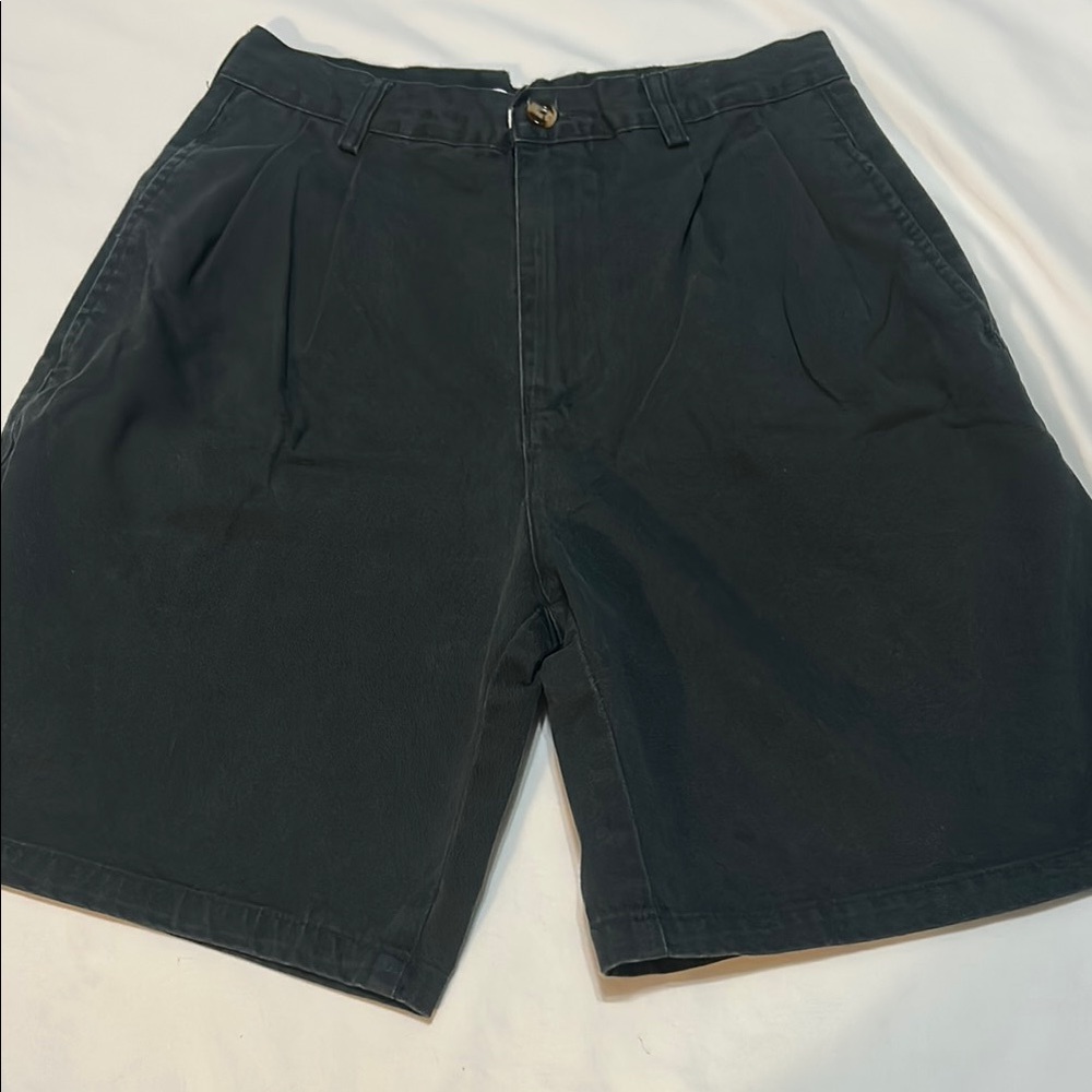 Men's Black Shorts size 28